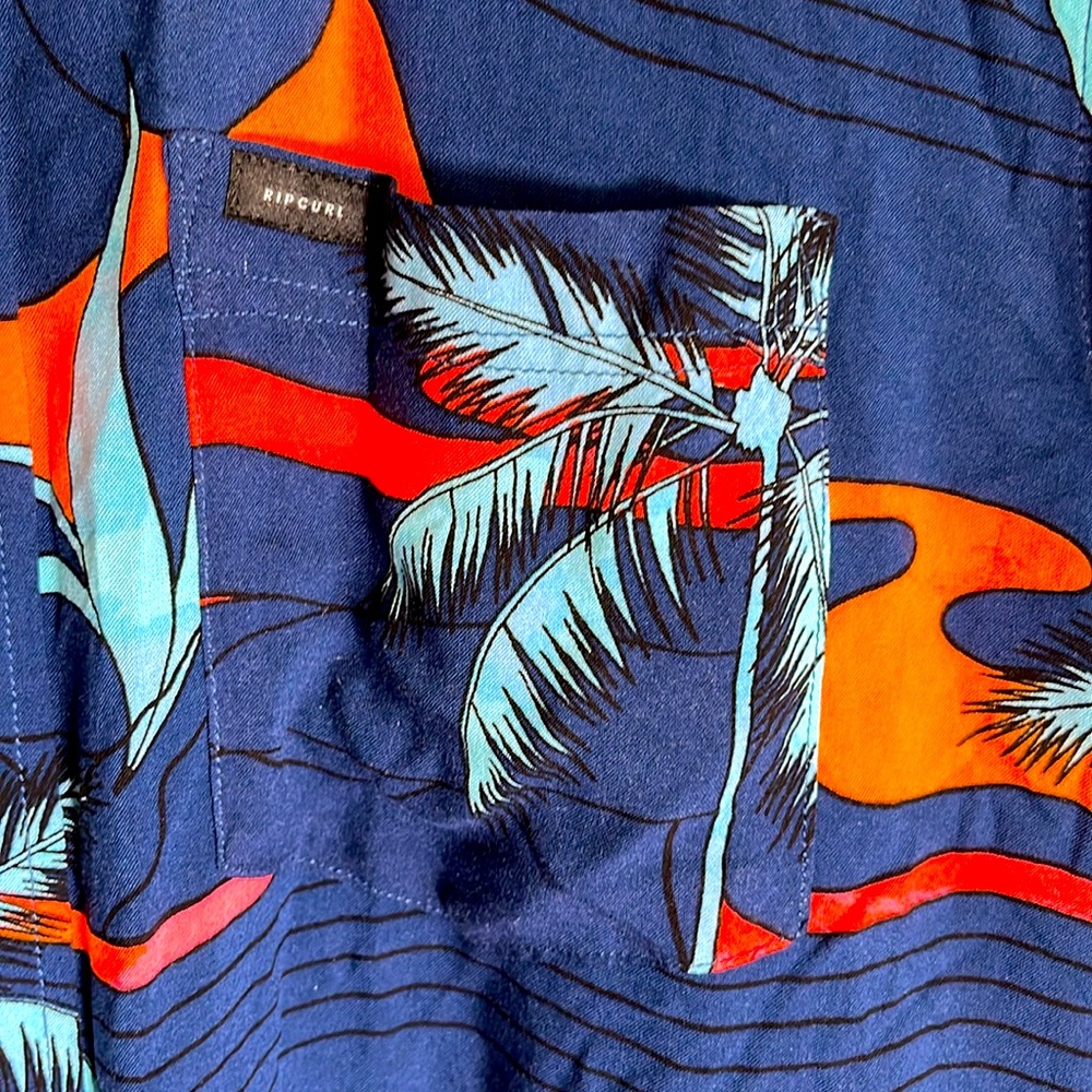 Rip Curl Barrel Killa Shirt in Size Medium - Picture 2 of 7